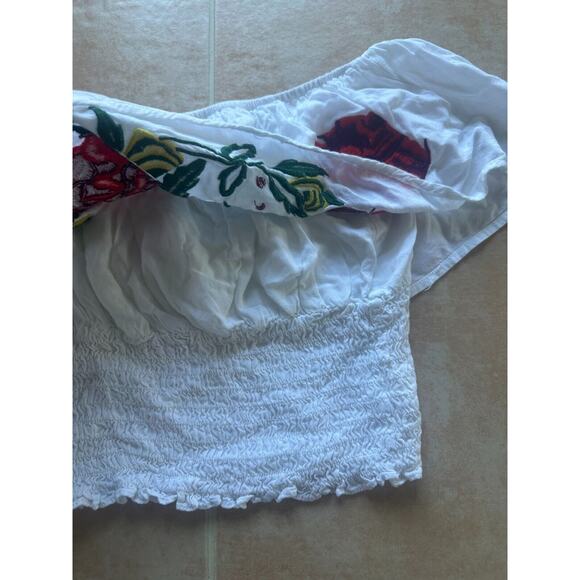 FOREVER 21 Off shoulder white embroidered crop top blouse size S - Picture 4 of 7